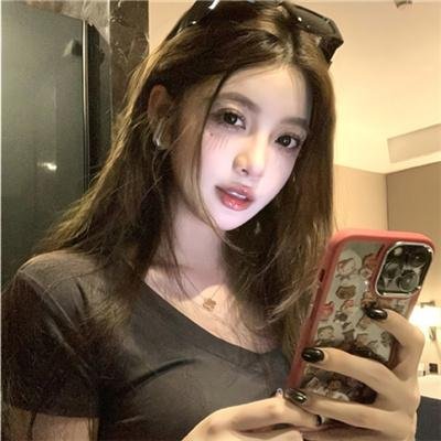 查理咬我手指